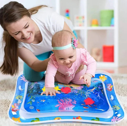 PlanschTraum™ - Wasserspaßmatte für spielerische Bauchzeit